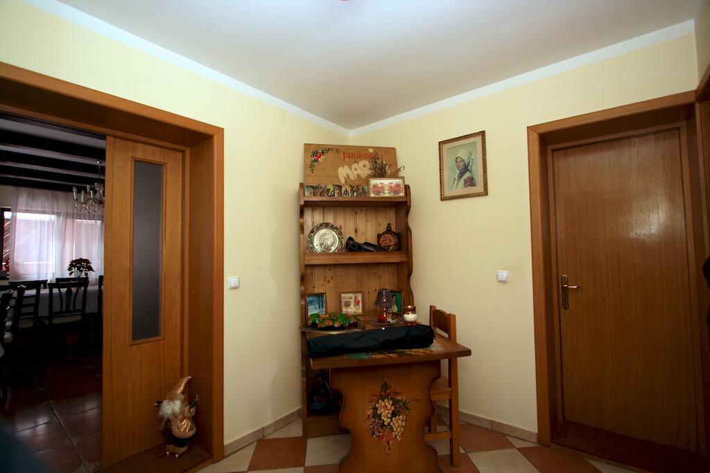 Pensiune Maria Rucar  Exterior photo